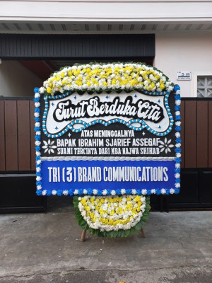Papan Bunga Duka di Palmatak